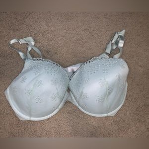 Victoria Secrets Bra